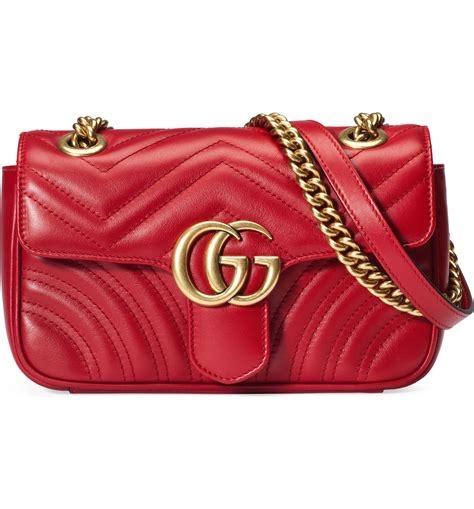 GUCCI GG Matelassé leather shoulder bag .